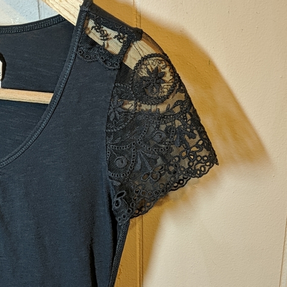 H&M gray lace sleeve top Sz S - Picture 3 of 5